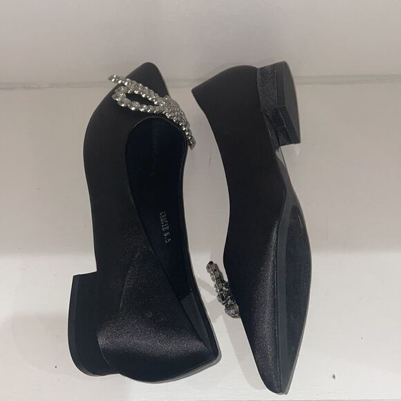 Nordstrom Berness Gracie Embellished Bow Flat Shoes Size 6.5 - Picture 8 of 8